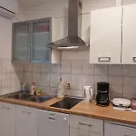 Appartement J.k-2 *