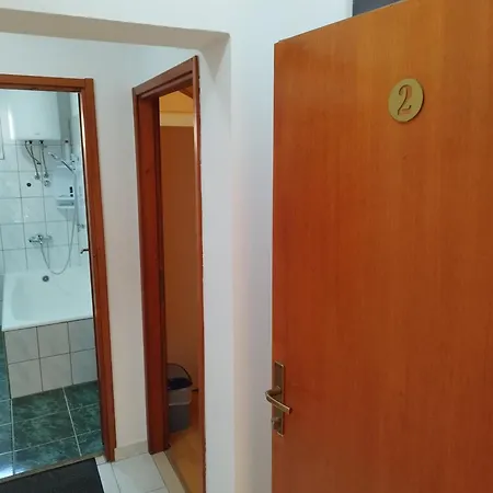 J.k-2 Apartment *